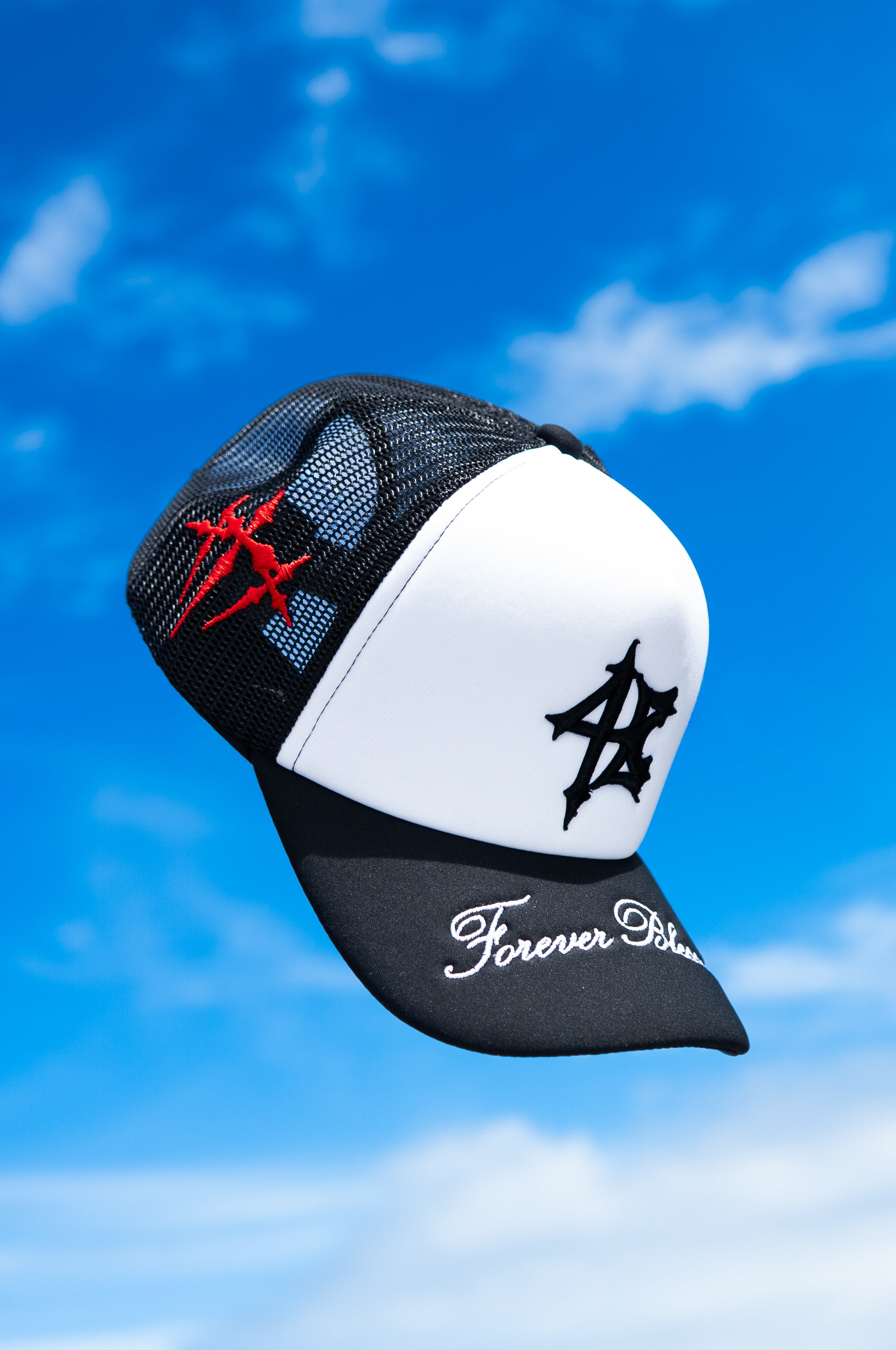 *FROST RED CAP*